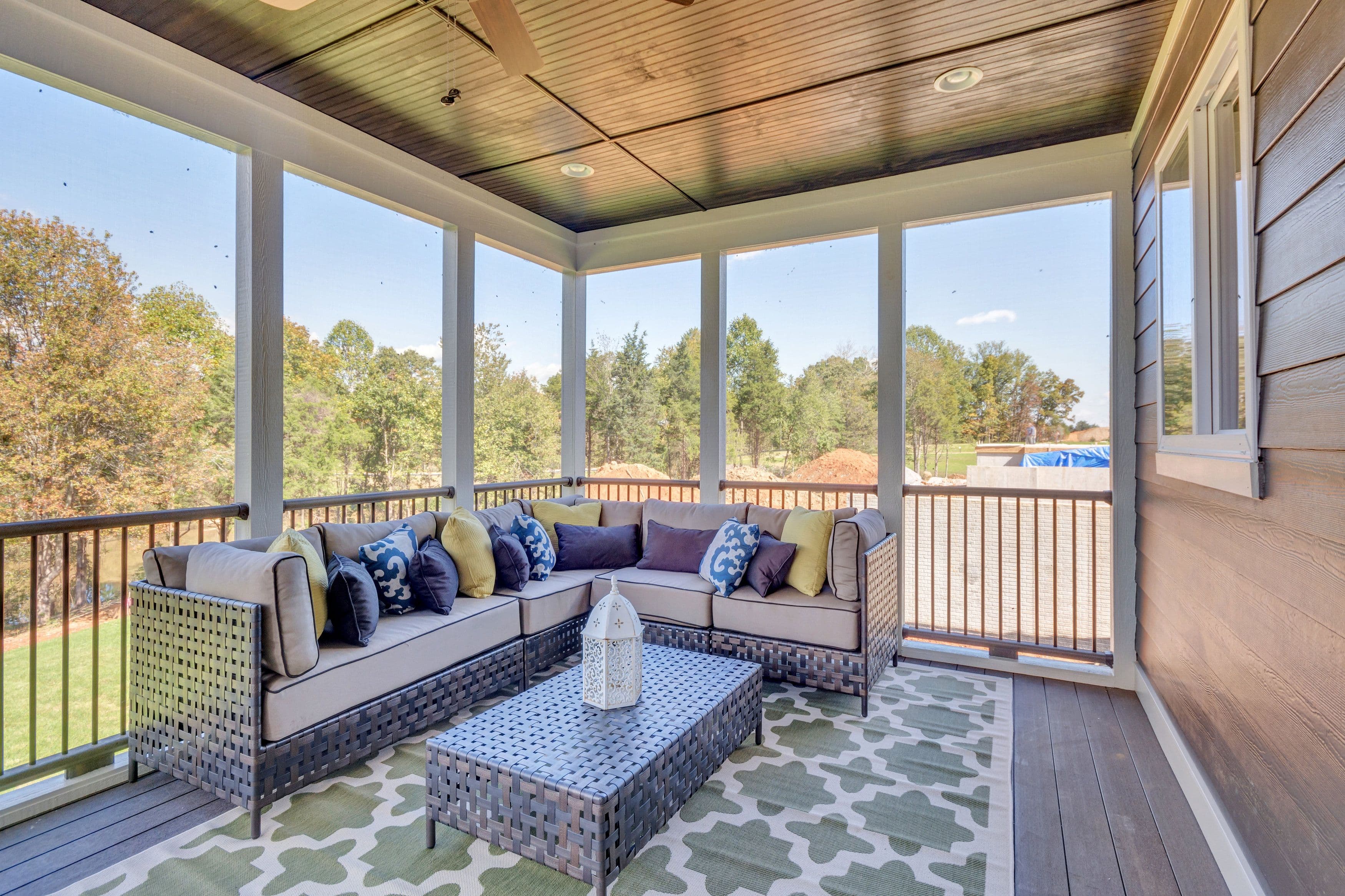 Lanai & Screen Enclosures